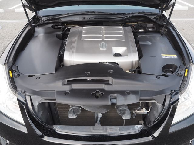 Toyota CROWN SEDAN 2010-03 833-24