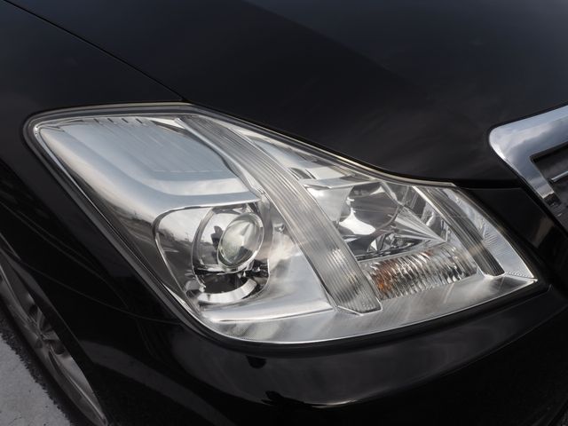 Toyota CROWN SEDAN 2010-03 833-25
