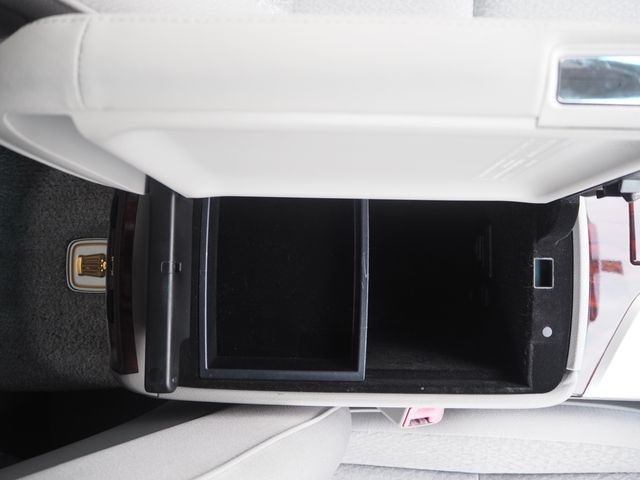 Toyota CROWN SEDAN 2010-03 833-17