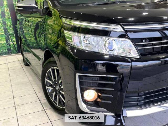 Toyota VOXY 2016-02 346418-13