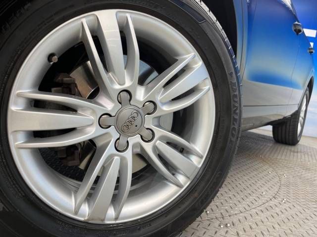 Audi Q3 2014-12 187156-13