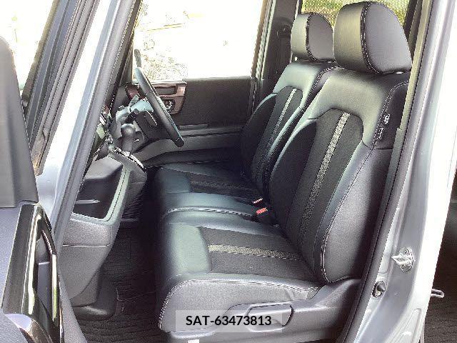 Honda N BOX CUSTOM 2017-10 364905-18