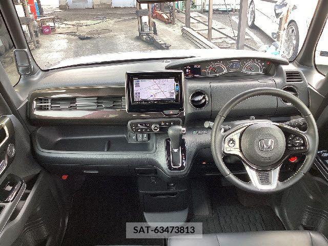 Honda N BOX CUSTOM 2017-10 364905-1
