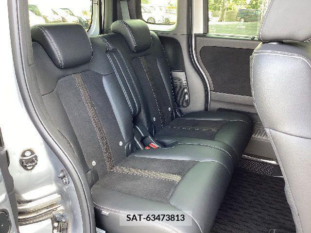 Honda N BOX CUSTOM 2017-10 364905-9