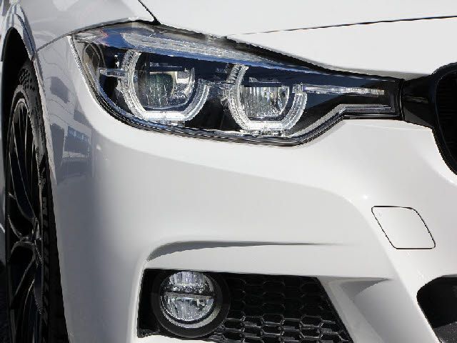 Bmw 3 SERIES 2016-03 182994-24