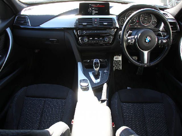 Bmw 3 SERIES 2016-03 182994-1