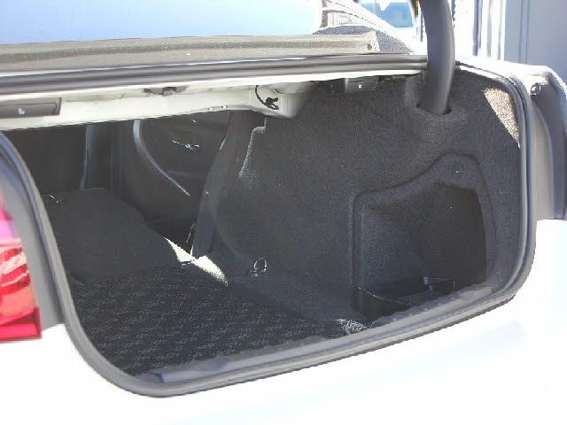 Bmw 3 SERIES 2016-03 182994-21