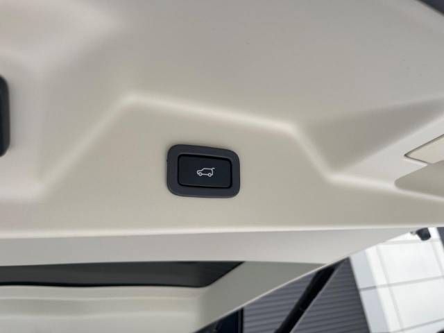 ROVER RANGE ROVER 2019-12 180819-16
