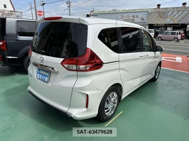 Honda FREED 2024-02 302956-9