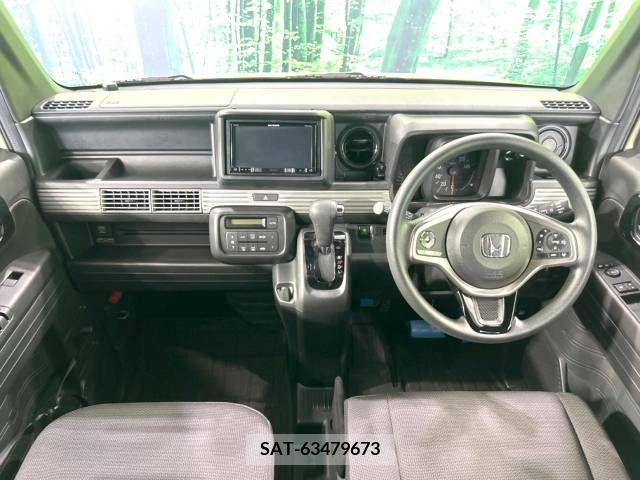 Honda N-VAN 2019-02 365635-1