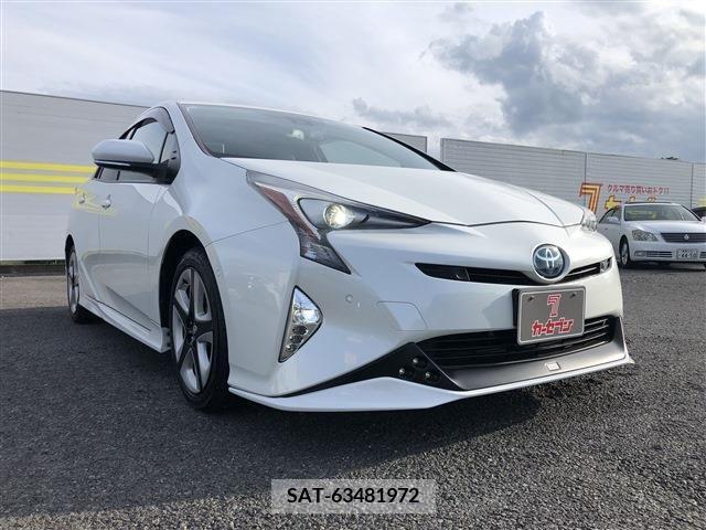 Toyota PRIUS 2017-01 380104-29