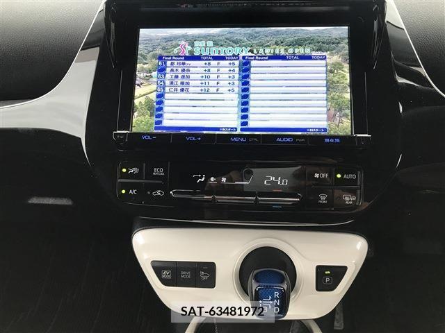 Toyota PRIUS 2017-01 380104-21
