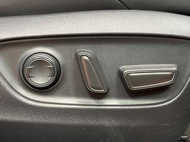 Toyota RAV4 2020-10 26688-5