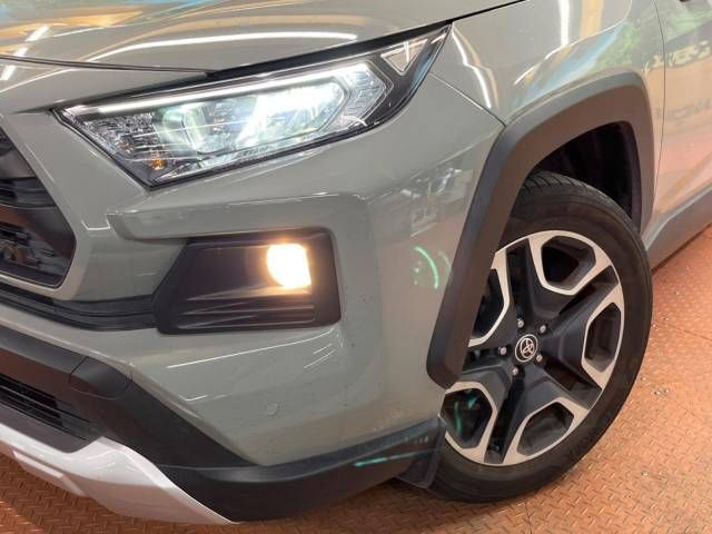 Toyota RAV4 2020-10 26688-12