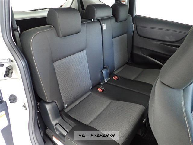 Toyota SIENTA 2021-11 220412-28