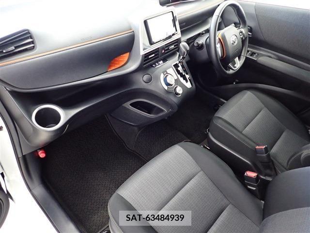 Toyota SIENTA 2021-11 220412-27