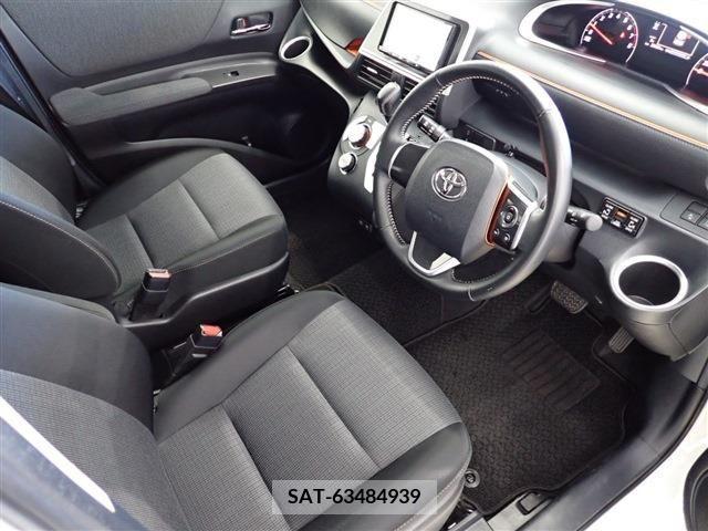 Toyota SIENTA 2021-11 220412-25