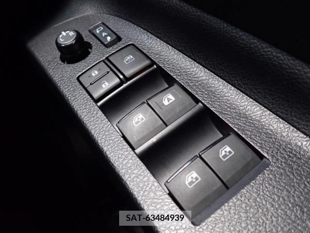 Toyota SIENTA 2021-11 220412-21
