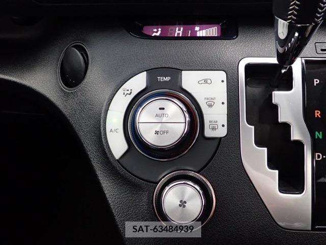 Toyota SIENTA 2021-11 220412-16