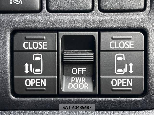 Toyota VOXY 2020-10 252324-5