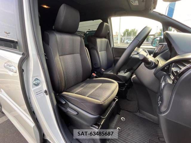 Toyota VOXY 2020-10 252324-8