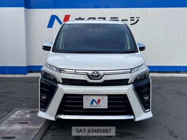 Toyota VOXY 2020-10 252324-14