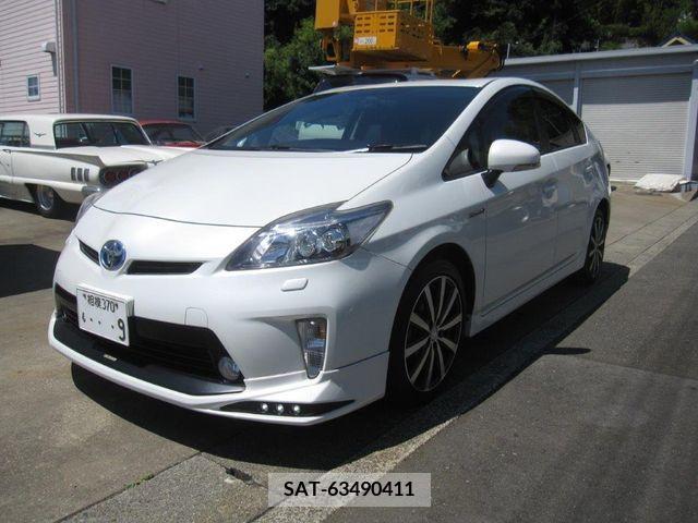 Toyota PRIUS 2013-03 366334-1