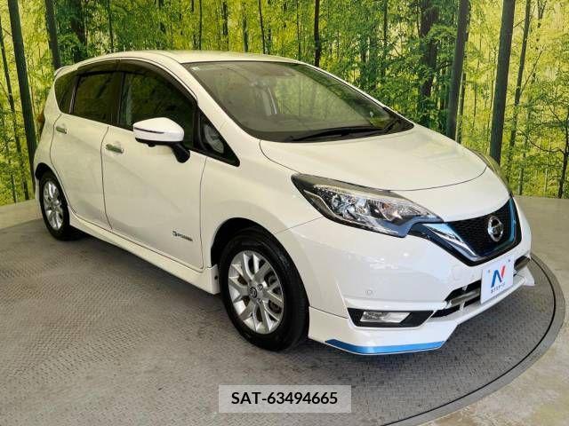 Nissan NOTE 2018-08 236814-16
