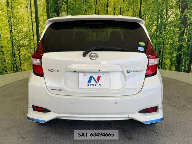 Nissan NOTE 2018-08 236814-15
