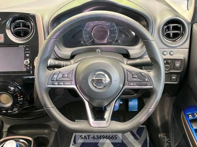 Nissan NOTE 2018-08 236814-11