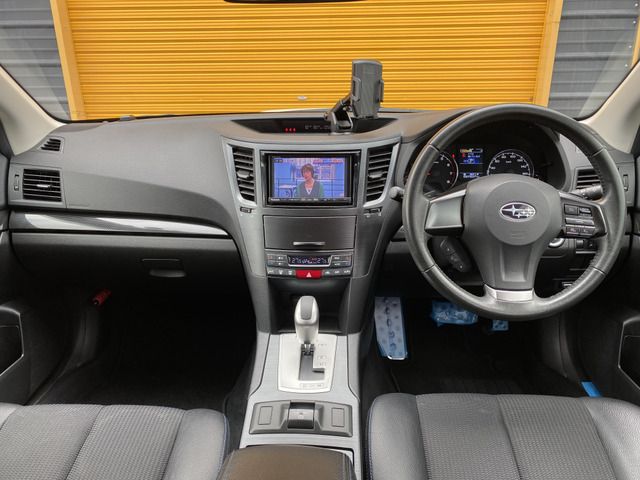 Subaru LEGACY 2012-05 185972-6