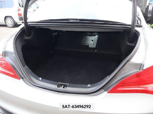 Amg CLA-CLASS 2015-12 382618-6