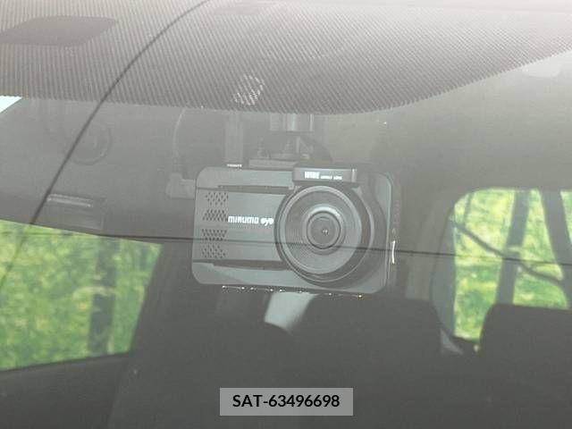 Toyota SIENTA 2015-11 217703-5