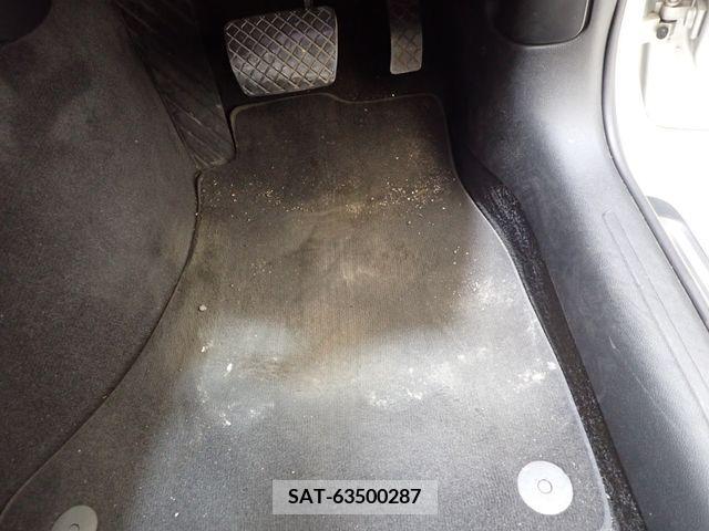 Audi A4 2011-07 317816-16