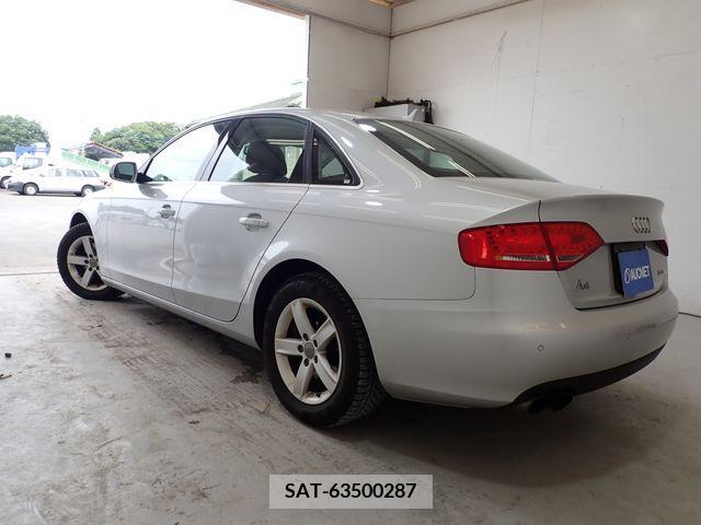 Audi A4 2011-07 317816-2