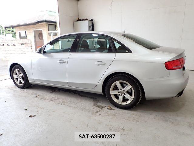 Audi A4 2011-07 317816-6