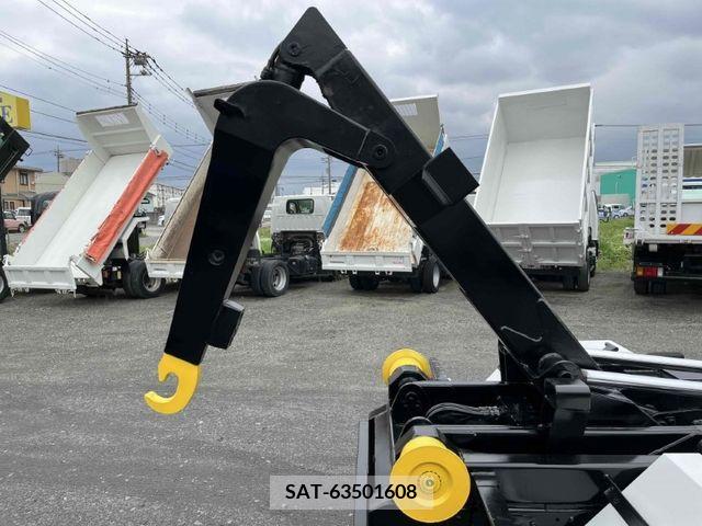 Mitsubishi CANTER 2006-02 294438-10