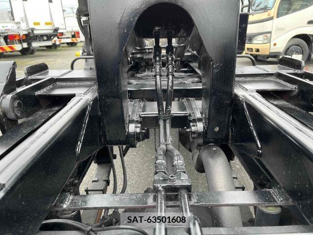 Mitsubishi CANTER 2006-02 294438-13