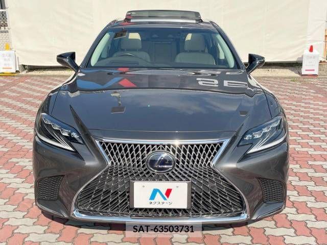 Lexus LS 2017-11 304722-14
