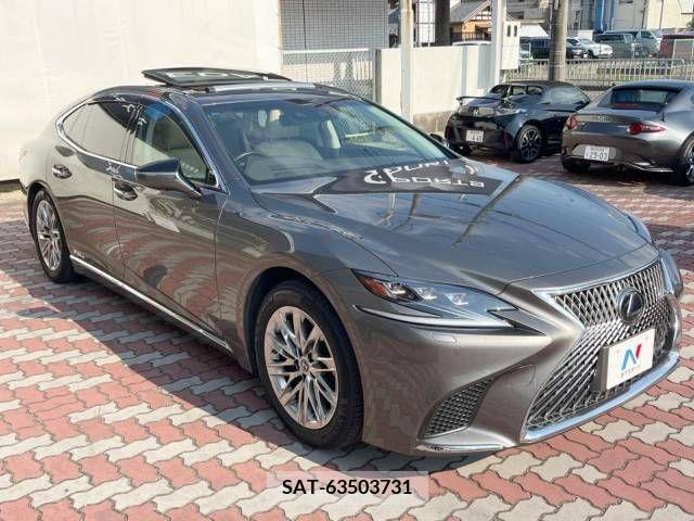 Lexus LS 2017-11 304722-16