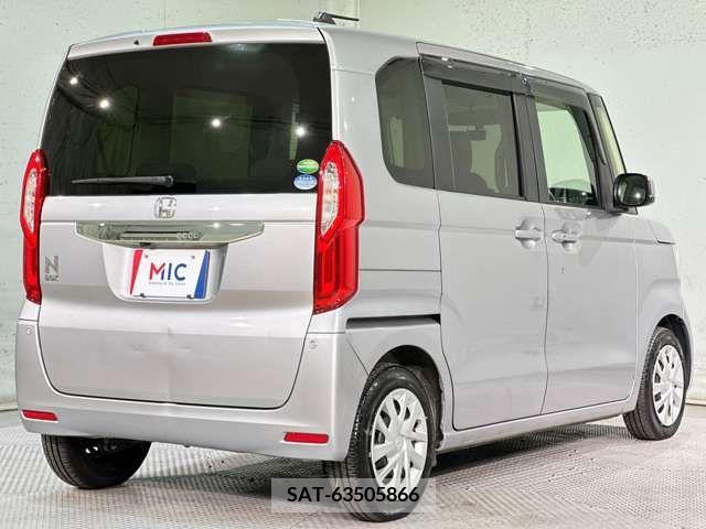 Honda N BOX 2019-05 307018-8