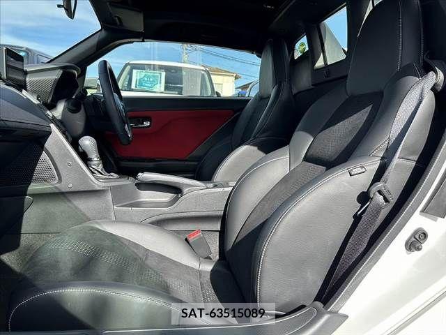 Honda S660 2019-09 335608-16