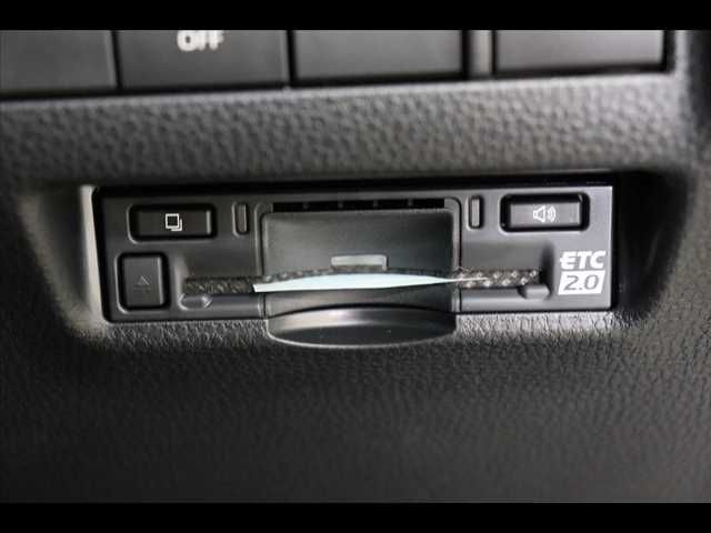 Toyota HARRIER 2023-02 16443-5