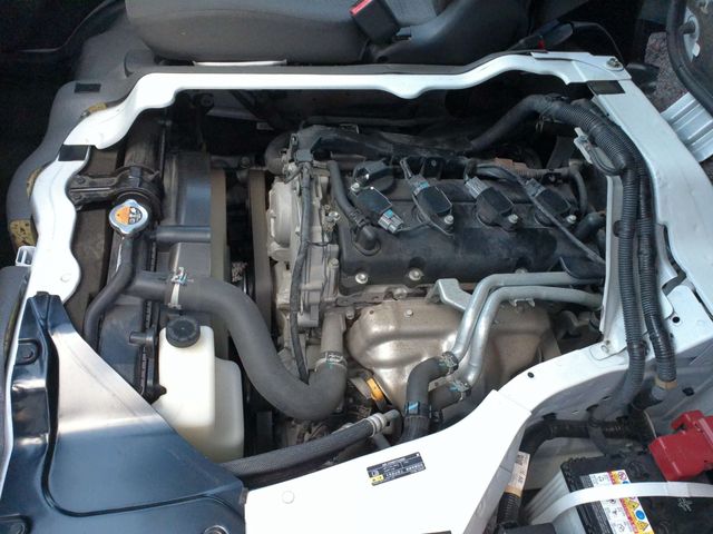Nissan NV350 Caravan 2016-09 15270-18