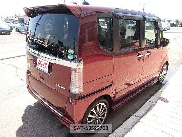 Honda N BOX CUSTOM 2015-10 279030-8