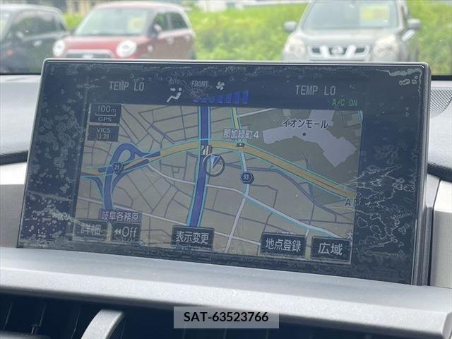 Lexus NX 2015-10 299728-2