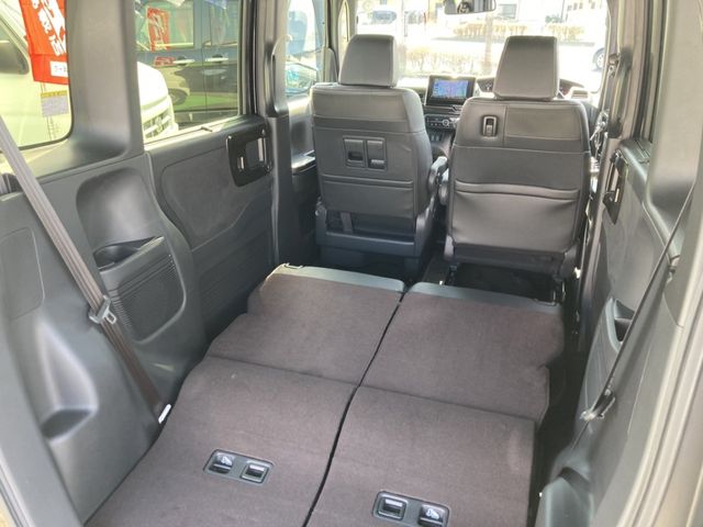 Honda N BOX CUSTOM 2018-02 1517-18