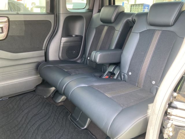 Honda N BOX CUSTOM 2018-02 1517-21