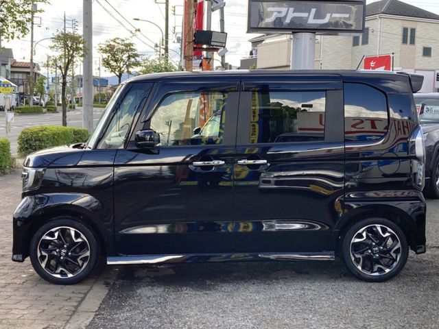 Honda N BOX CUSTOM 2018-02 1517-27