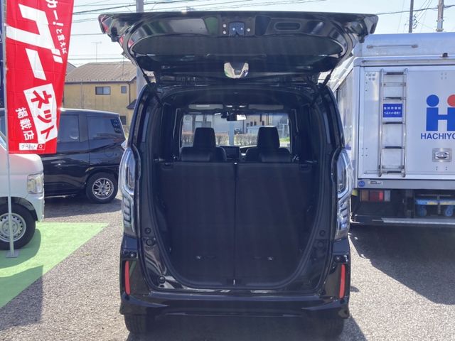Honda N BOX CUSTOM 2018-02 1517-15